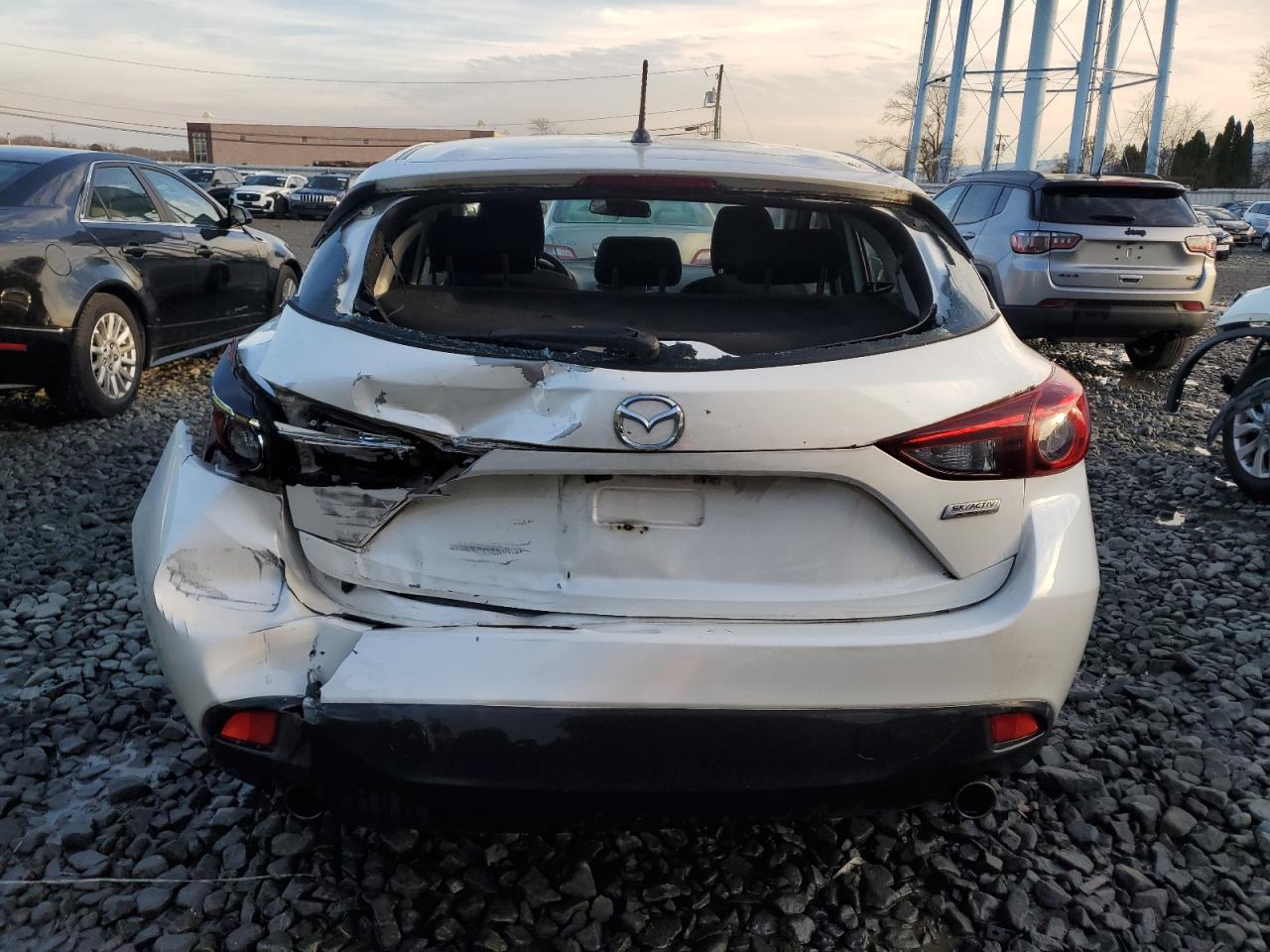 Mazda 3 Touring Image 7