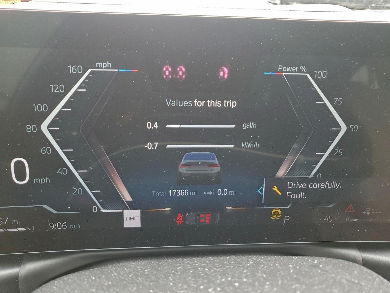 BMW 3 Series Image 8