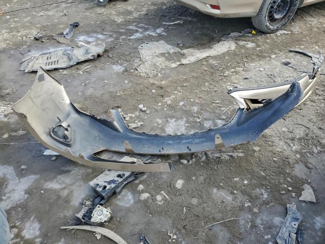 Toyota Corolla Base Image 10