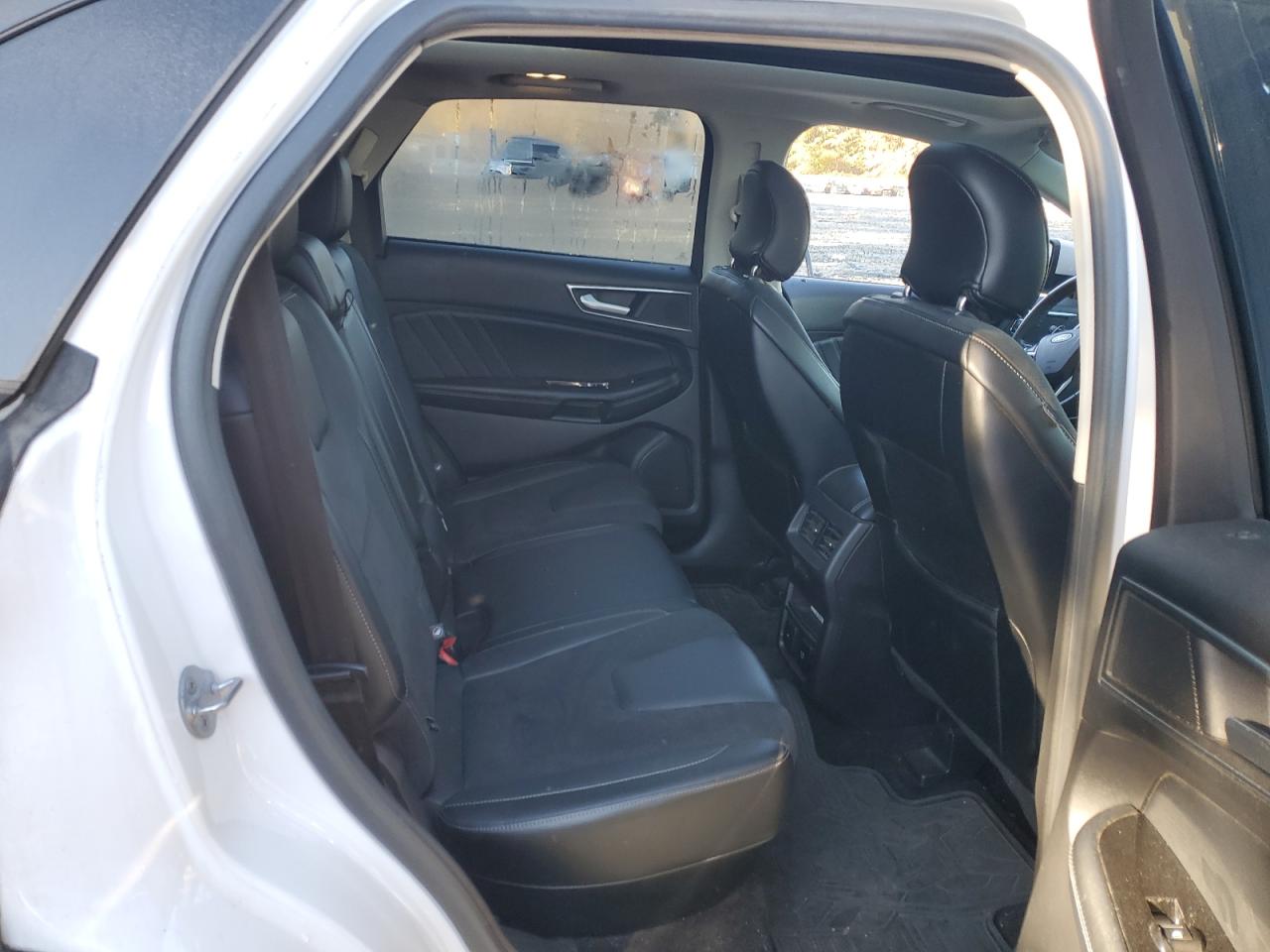 Ford Edge Sport Image 8