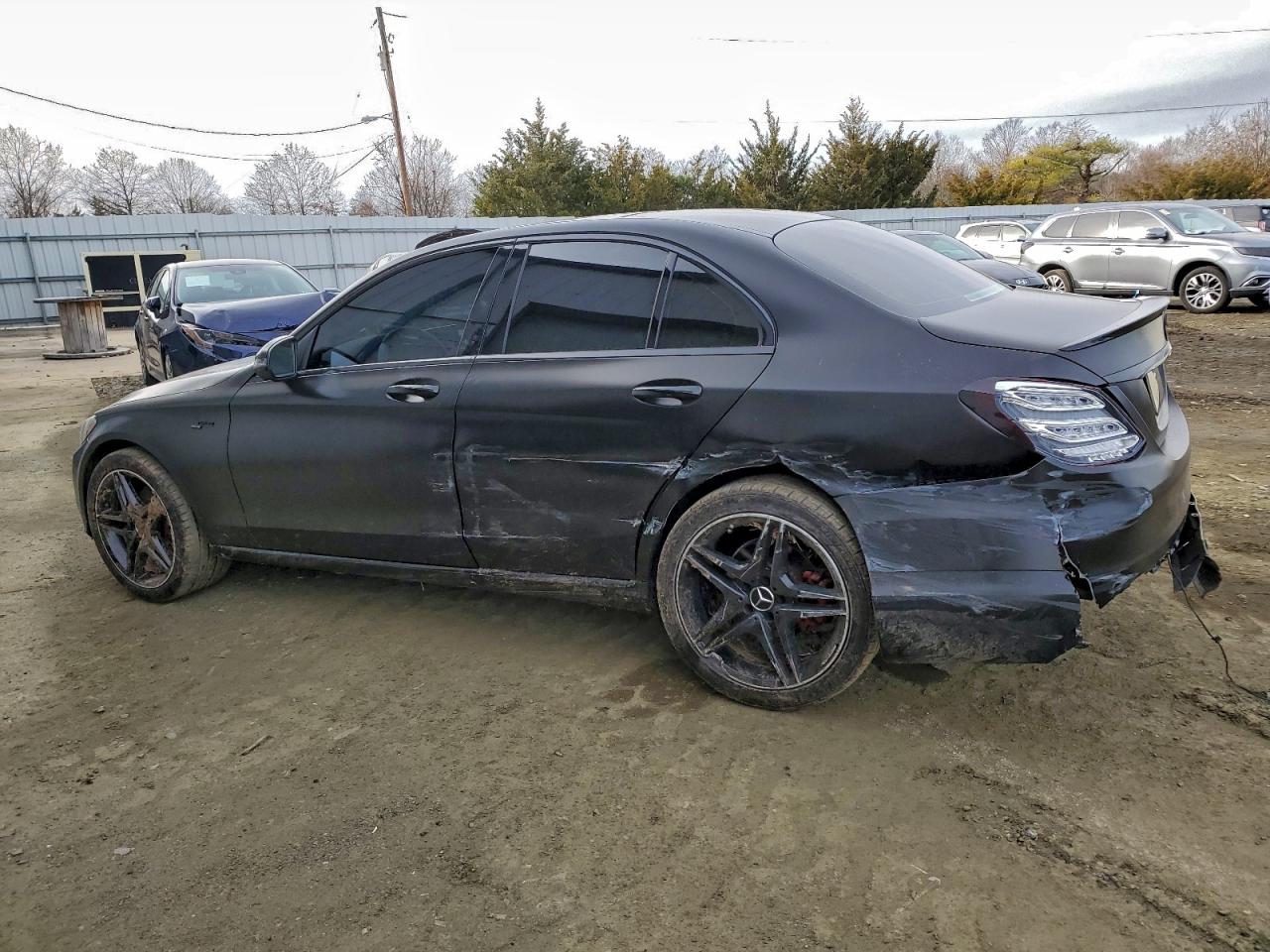 Mercedes-Benz C-Class 300 4matic Image 2