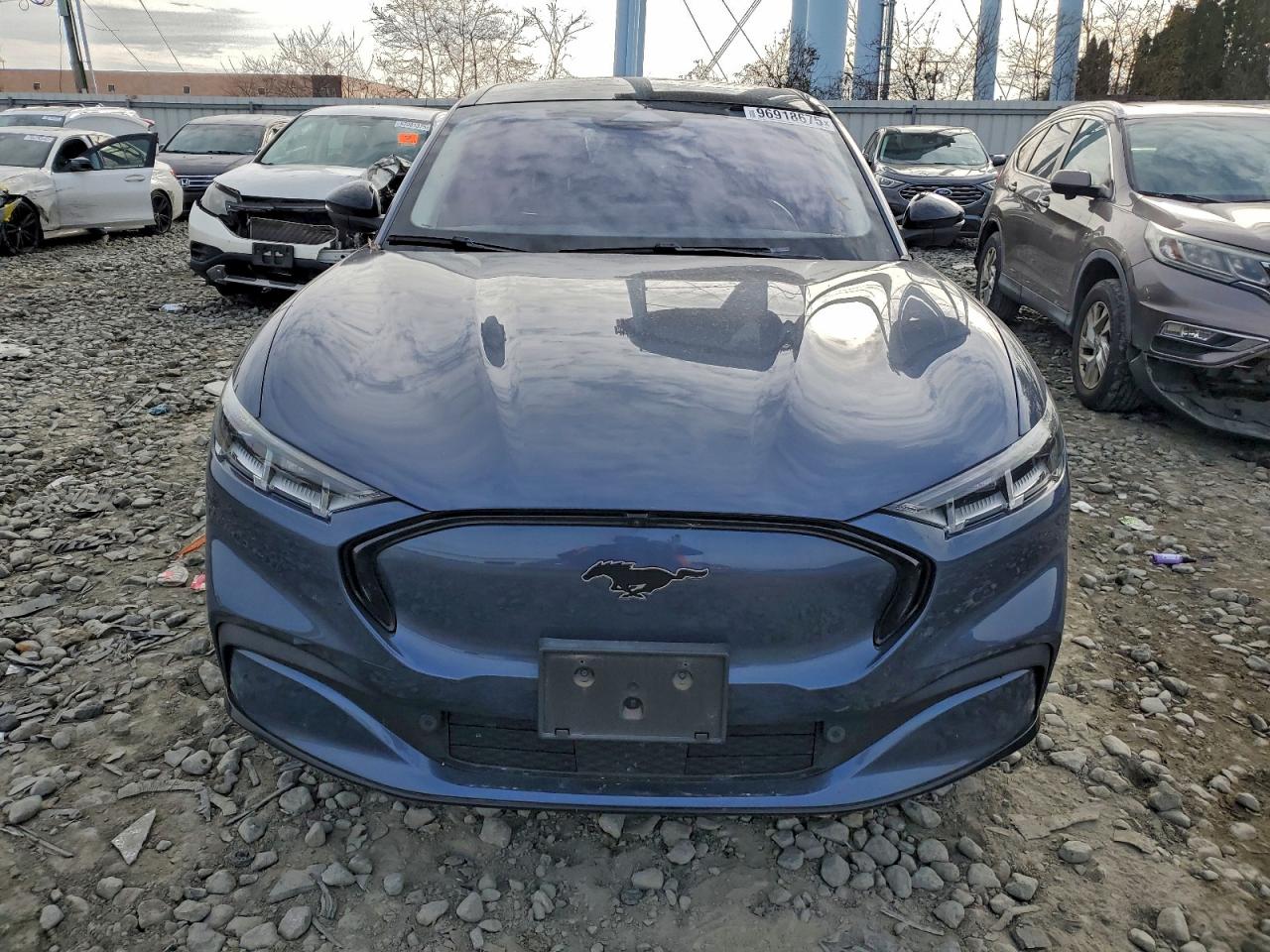 Ford Mustang Premium Image 8