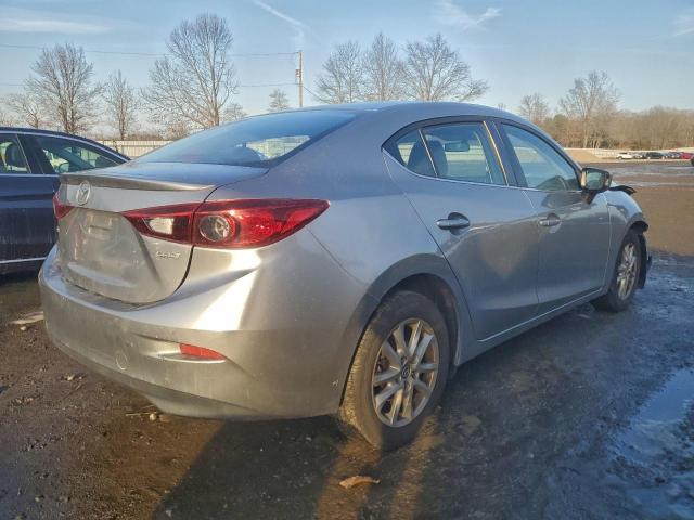 Mazda 3 Touring Image 6