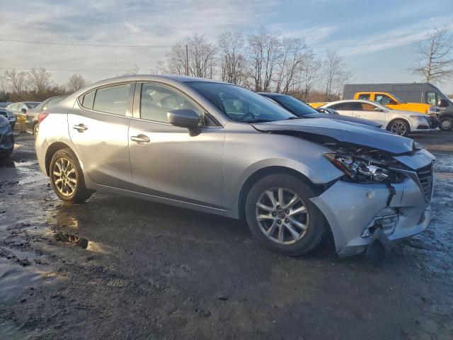 Mazda 3 Touring Image 10