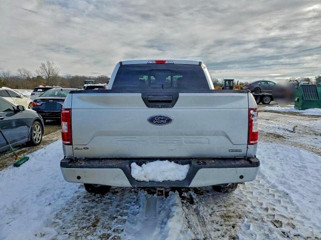 Ford F-150 Supercrew Image 7