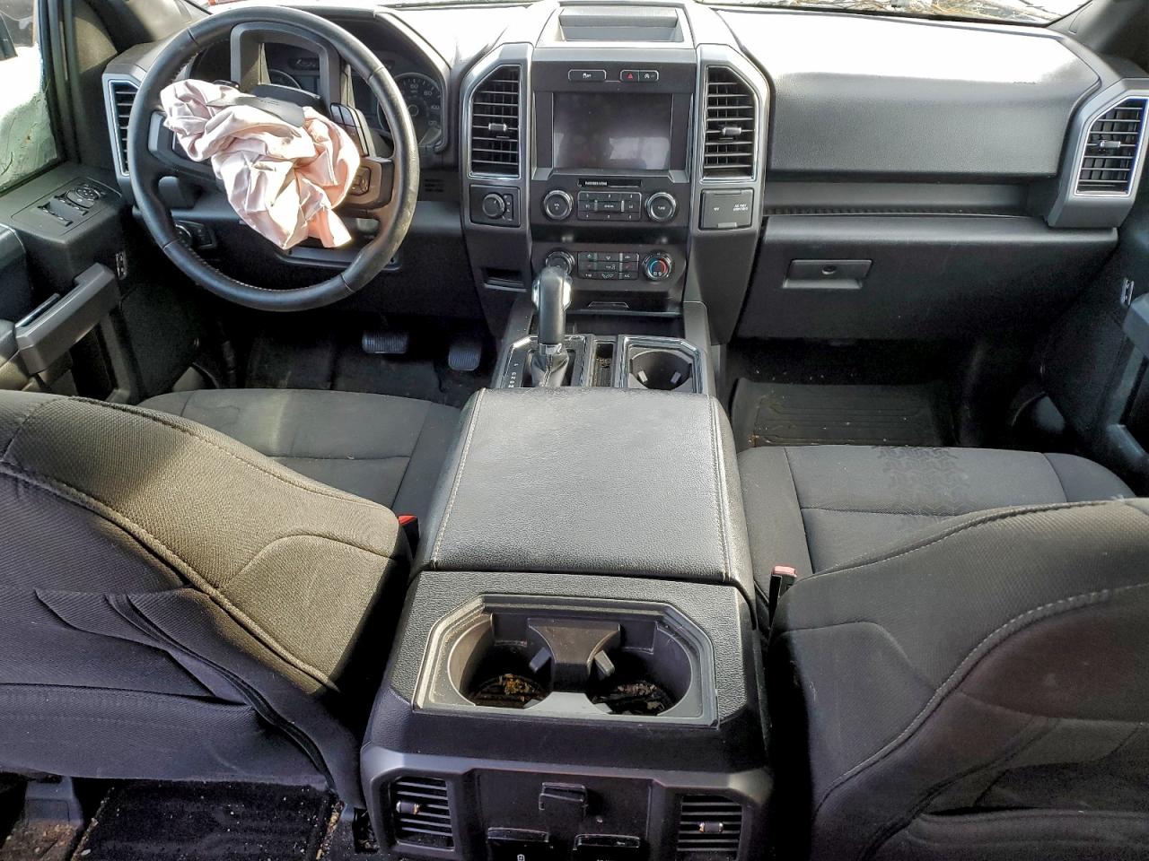 Ford F-150 Supercrew Image 3