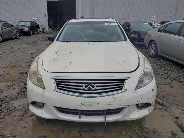 INFINITI G37 Image 3