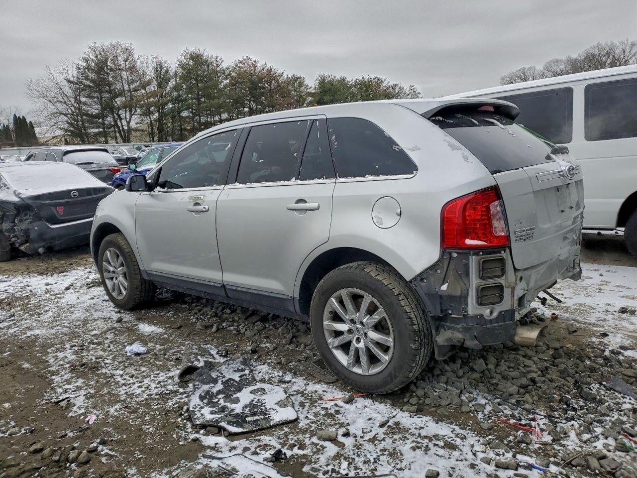 Ford Edge Limited Image 11