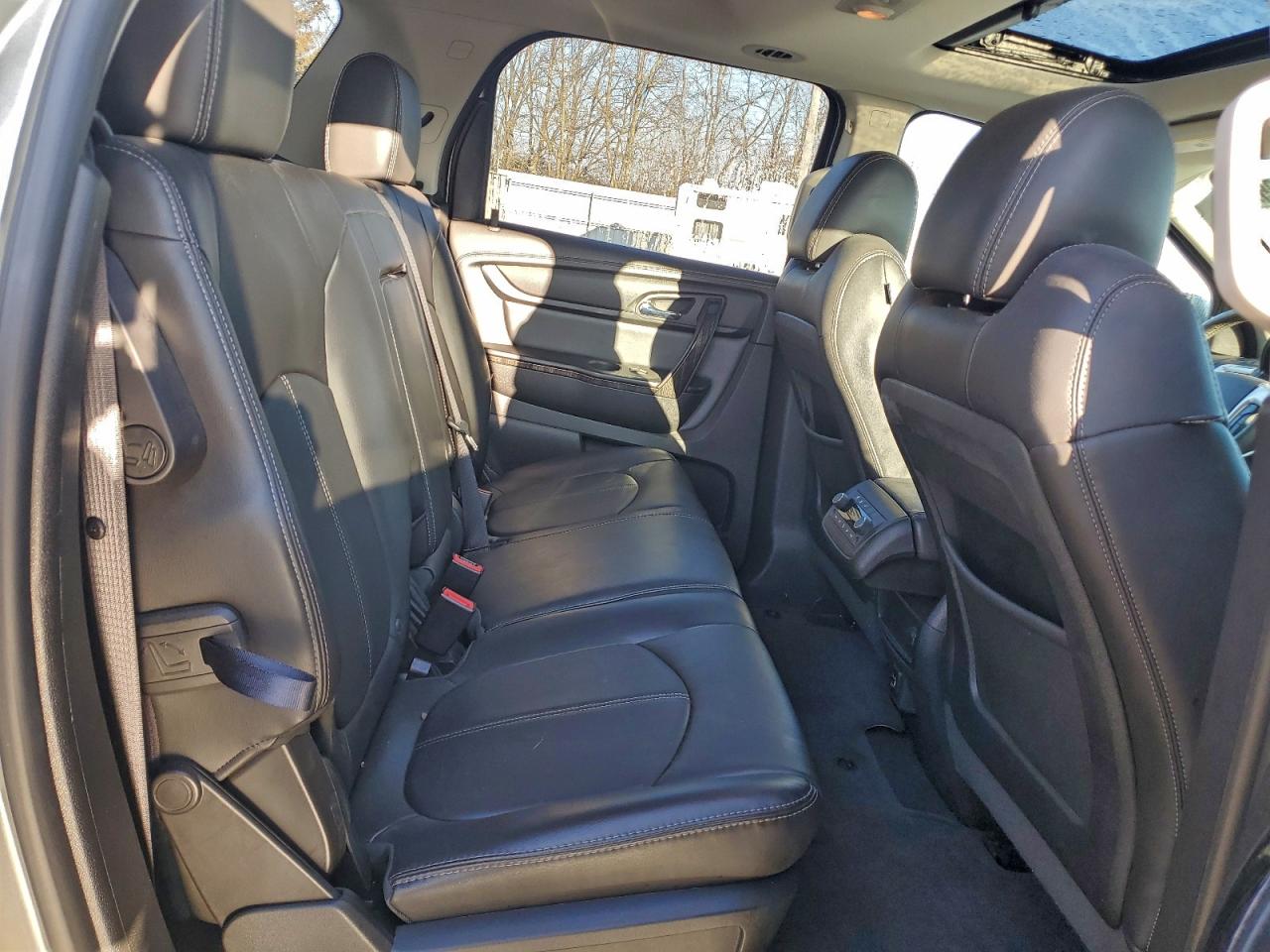 GMC Acadia Slt-2 Image 9