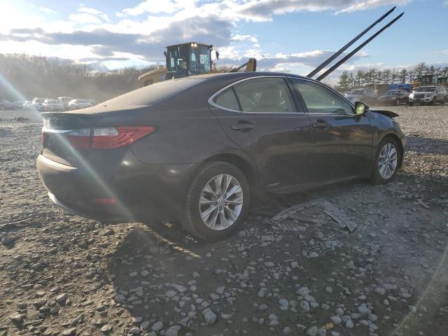 Lexus Es 300h Image 10