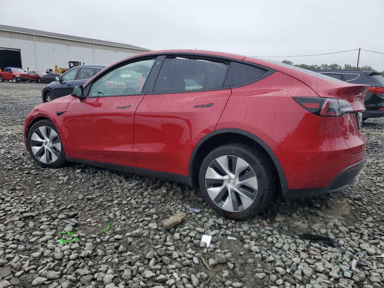 Tesla Model Y Image 2